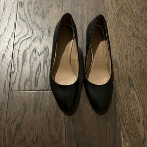 Stylish Black AEROSOLES Wedges